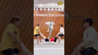 인간 줄넘기⁉️😱 Human Jump Rope Challenge