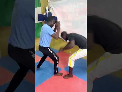 Most powerful technique for self defense42 #masteroluselfdefense #bjj #martialarts #selfdefense