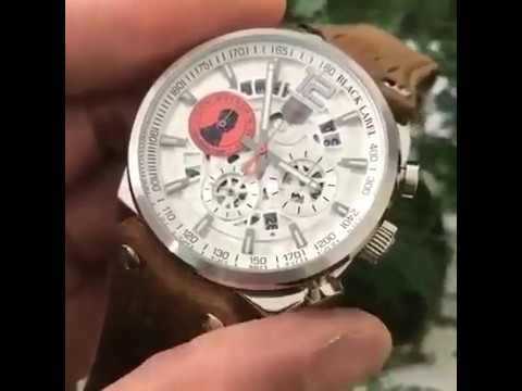Tag Heuer - John Walker Fundo Branco