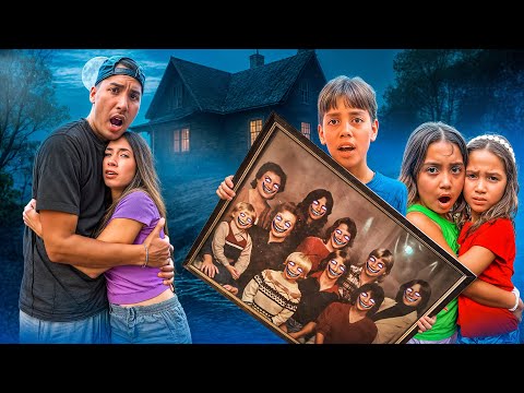 JUGANDO ESCONDIDAS EN NUESTRA CASA NUEVA | ENCONTRAMOS UN OBJETO EXTRAÑO 😱