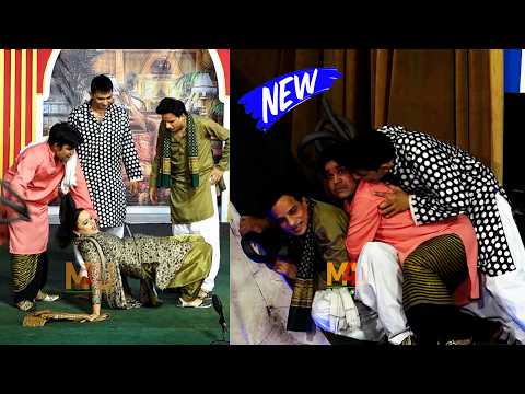 Amjad Rana and Guddu Kamal | Zafar Irshad | New Stage Drama | Roop Ki Rani | Comedy Clip 2025