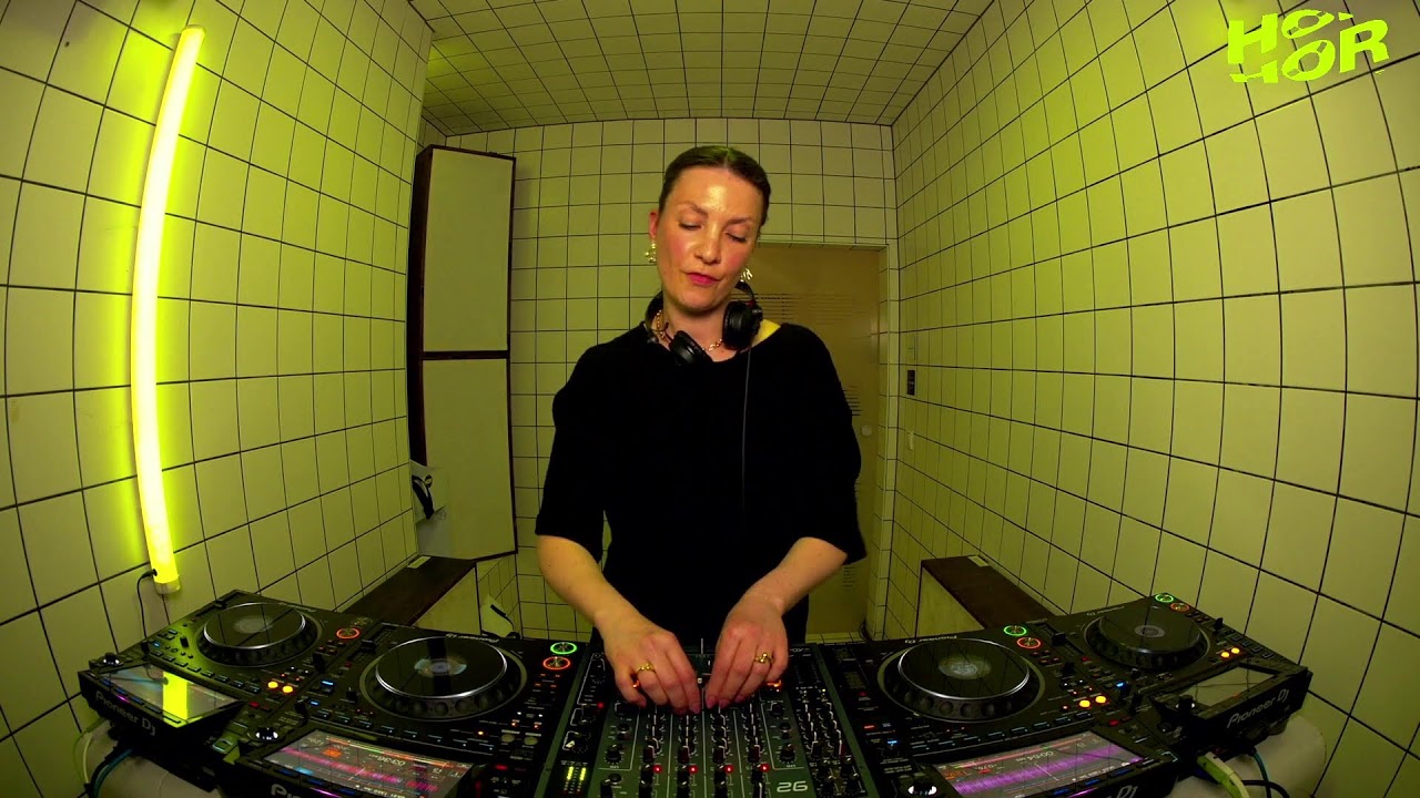 Franziska Frizzante | HÖR – September 5 / 2025