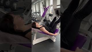 Leg Press - Sára Kopřivová
