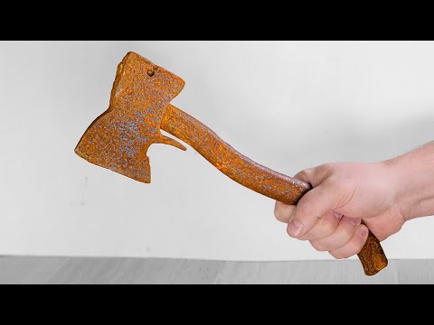 Restoring an Abandoned Hatchet! (Super Rusty)