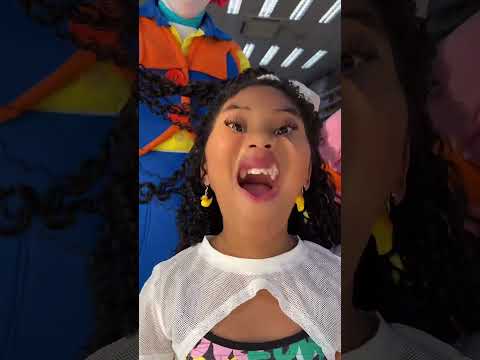Alice e Pakaraka #trend #humor #dance #shortvideo #shortsvideo #shorts #short #trends #chocolatecake
