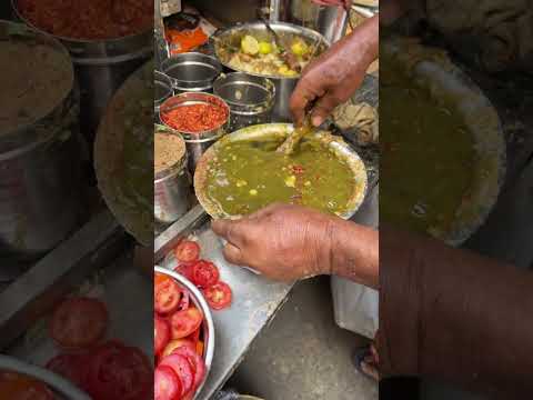 Bhaichara Wala Computerized Chole Kulche Making In Delhi | Indian Street Food