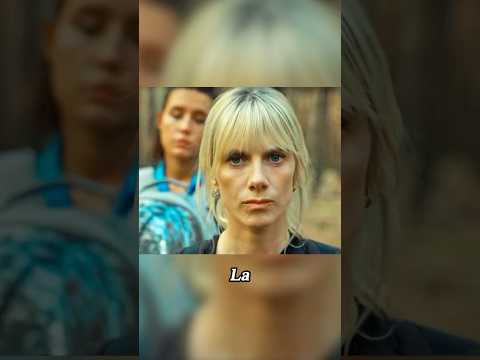 Una mujer descubre una villa invisible en el bosque, pero eso la lleva a una matanza #movie #comedy