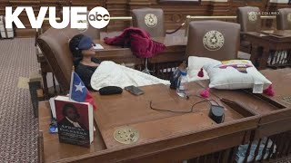 Some Texas House Democrats to stay on chamber floor overnight