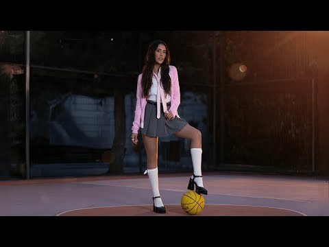 Hande Ünsal - Lovelandım (Official Music Video)