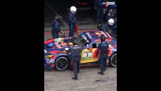 Drama as Max Verstappen's #3 Mercedes hit trouble 😔