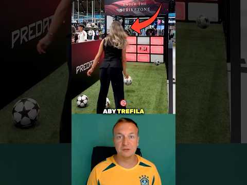 Nikdy Nehrála Fotbal.. a Takhle Bojovala o Messiho Dres ⚽️😱 #fotbal