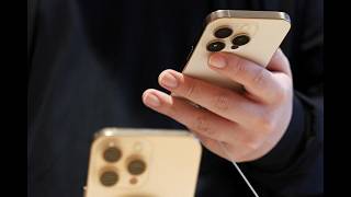 YouTube video thumbnail: Global Smartphone Shipments at 13-Year Low Amid Memory Chip Crunch