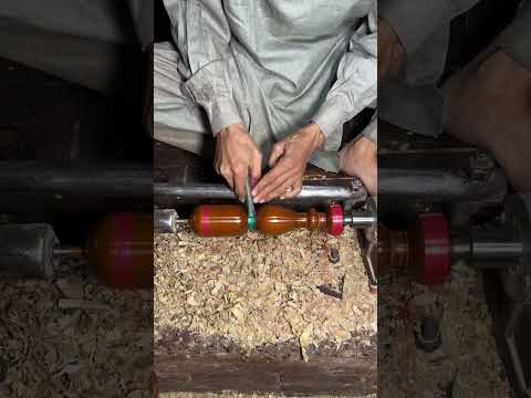 Amazing wood crafting ￼ colour ￼design #viralvideo