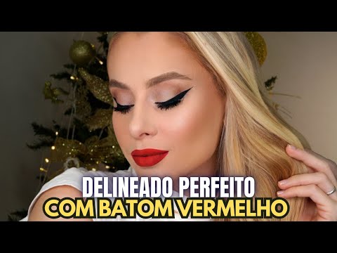 MAQUIAGEM DELINEADO GATINHO com BATOM VERMELHO para o NATAL