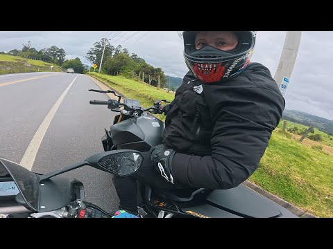 Cambie una Panigale por una Hornet 1000 ❌🤯