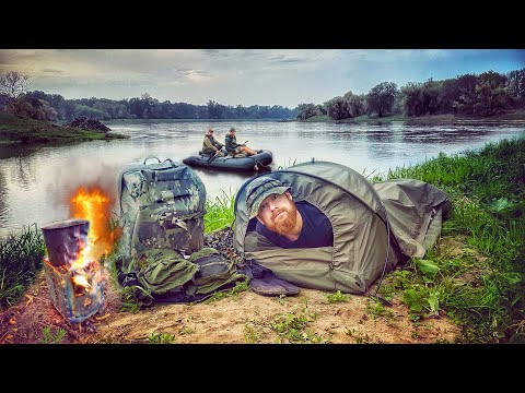 100km Schlauchboot-Tour mit Übernachtung und Militär-Ausrüstung - Alle Tage