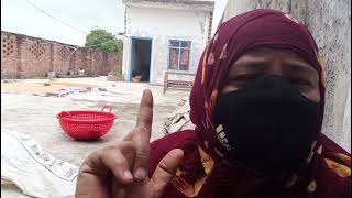 Aaj gehun dhul kar Sukha Rahe chhat per
