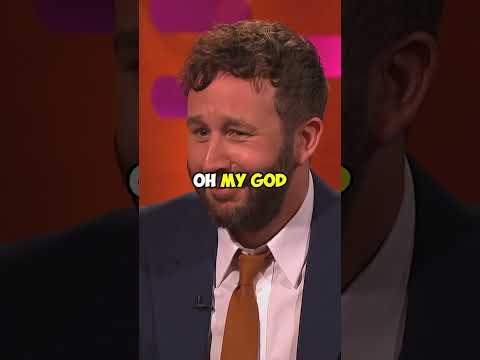 A MASSIVE Fly Causes Chaos On The Graham Norton Show ?⁉️