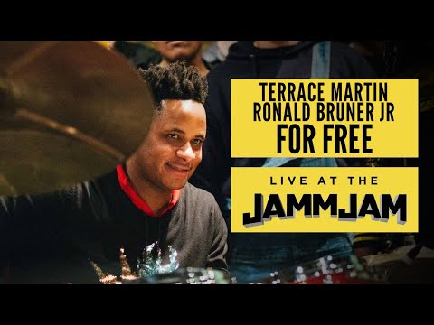 Terrace Martin and Ronald Bruner Jr perform For Free by Kendrick Lamar | Live at the #JAMMJAM