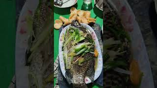 makan malam yang sederhana