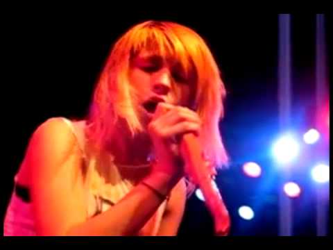 Paramore - Brighter [MUSIC VIDEO]