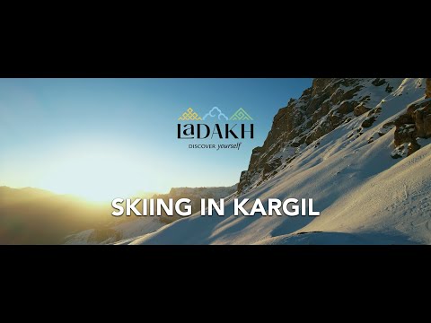 SKIING IN KARGIL