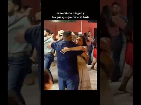 Si ya sabe como soy !! 🤗🎷 #funny #humor #baile #live #elsinaloense #semanasanta2025