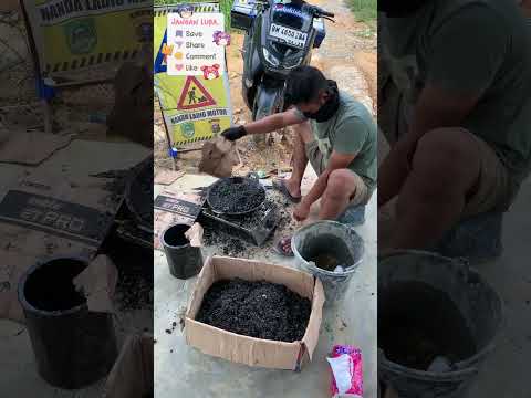Proses pembuatan Asphalt HOT mix manual, untuk perbaikan jalan rusak