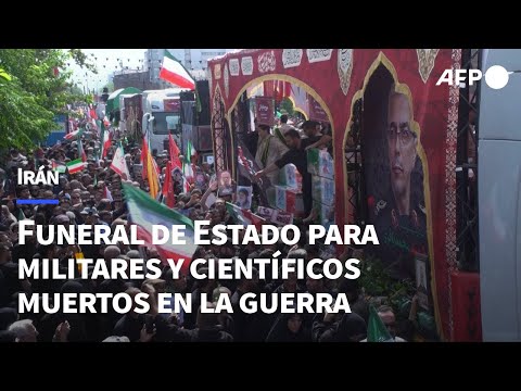 Irán despide a militares y científicos muertos en la guerra con Israel en un funeral de Estado | AFP