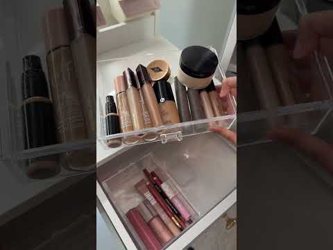 Organize my vanity! #vanity #organization #vanityreset #vanitytour