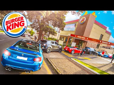 DESAFIO DO CARTÃO COM TODOS CARROS NO BRUGER KING !! * paramos tudo com os carros de luxo * 😂