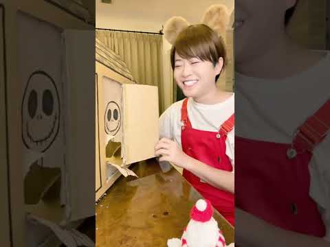 WHEN I OPEN THE CARDBOARD DOOR, SANTA COMES #shorts #asmr