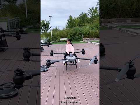 drone के ऊपर बैठने की गलती मत करना 😨 #ytshorts
