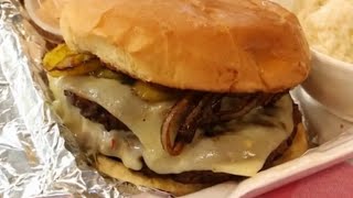 An Old Drive-In Movie Theater’s Concession Stand Has This Kentucky Restaurant