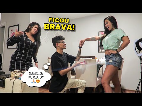 TERMINEI com minha NAMORADA e pedi a AMIGA dela em NAMORO! *vingança*