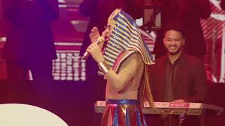 EL PRUDENTIAL SE RINDE ANTE LOS PIES DE TOÑO ROSARIO (PRESENTACION COMPLETA)