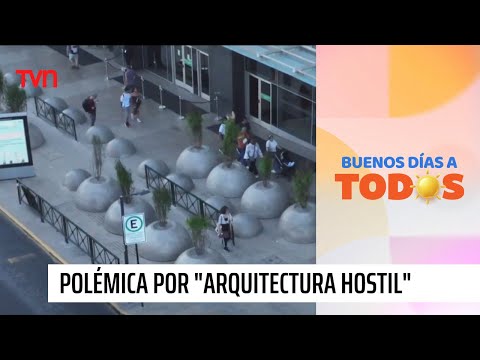 "Arquitectura hostil": Polémica por bolones de concretos en la vía pública en Providencia