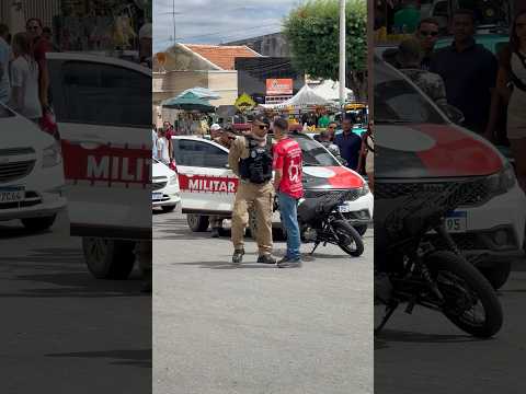 Bateu na viatura empinando a moto🔥😱