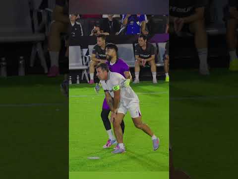 Thủ Môn Youtube VS. Quả Bóng Vàng L. FIGO!!! (ĐẲNG CẤP) | #Shorts  #football #bongda #goalkeeper
