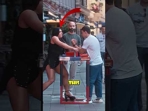 He Punished the Strongest Girl #armwrestling