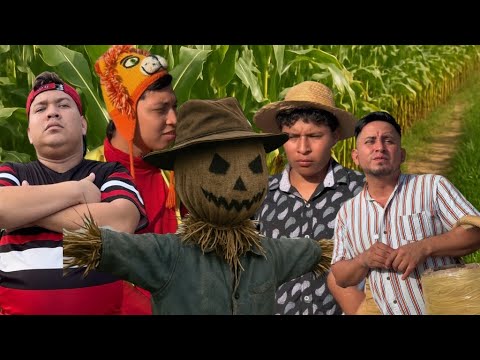 Espantapájaros y un Deudor 😂🌽