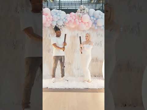 WE’RE HAVING A… *GENDER REVEAL*