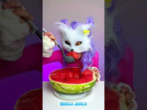 How Do Cats Even Eat Watermelon? 🍉🐱 #CatCuriosity #FunnyPets