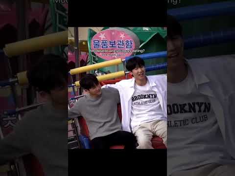 The handsome boys helps cute girls 😍😍 #korea #kpop #kpopgirl #viralvideo #bts