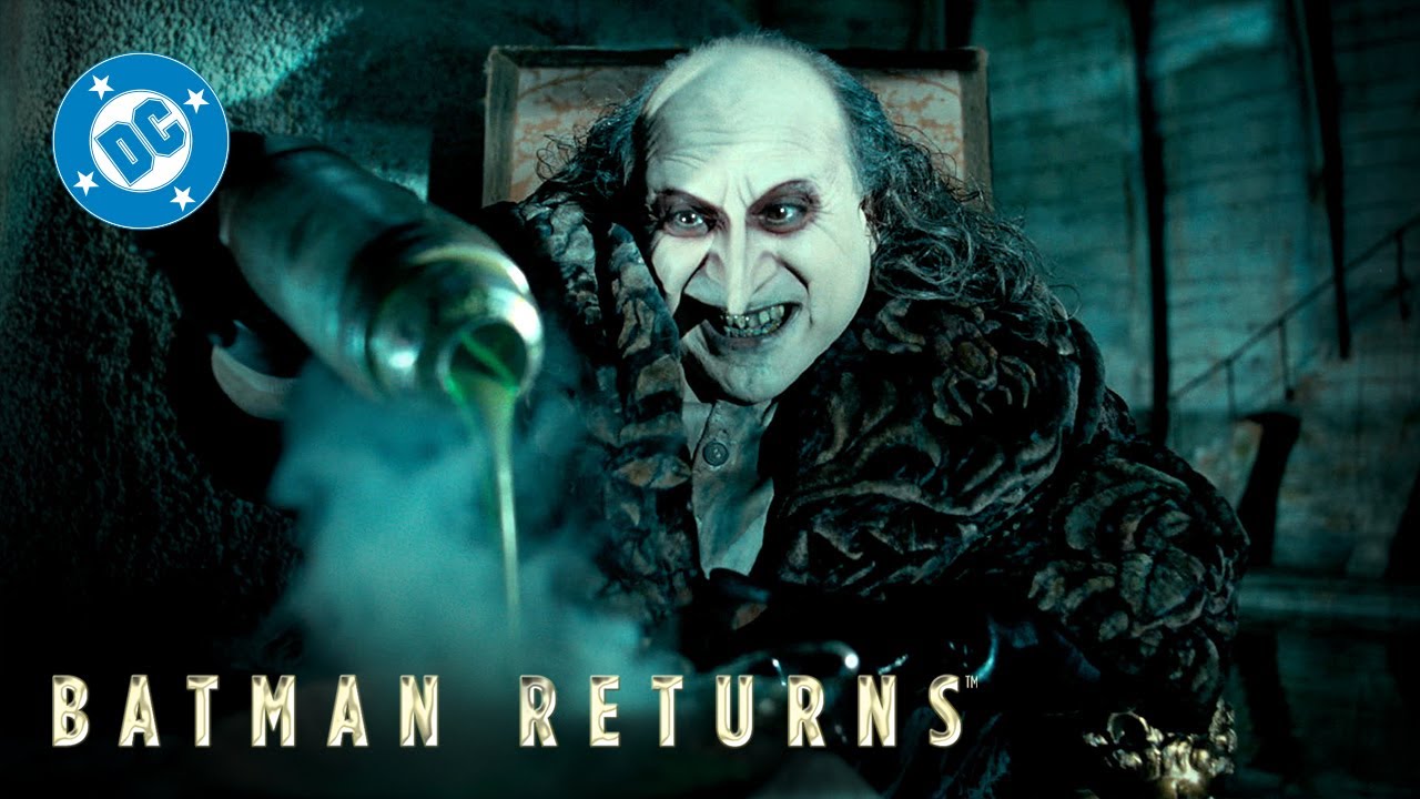 Batman Returns Trailer thumbnail