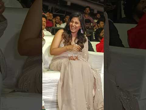 మత్తెక్కించే అందం మన అంజలి.. at Gangs of Godavari Pre Release Event #balakrishna #anjali #vishwksen