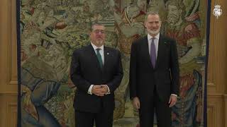 Encuentro de Su Majestad el Rey con Su Excelencia el Presidente de la República de Guatemala, Sr. César Bernardo Arévalo de León