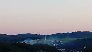 Feuerrauch aus der Innenstadt und Abenddämmerung in Meschede am 11.7.2026.🔥🌅