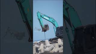 #kobelco  #excavator  #constructionequipment #heavyequipment #machinerychannel #shortsfeed #shorts