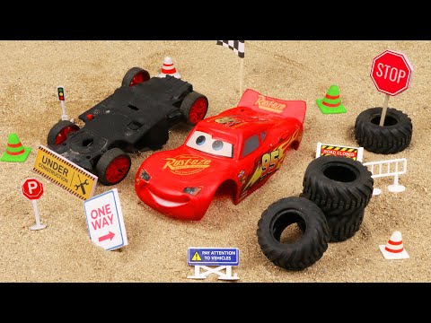 Itsy Bitsy Spider 🍉 Car Toys, Nursery Rhymes & Kids Songs 🍉🎶 | Enjo mini farm